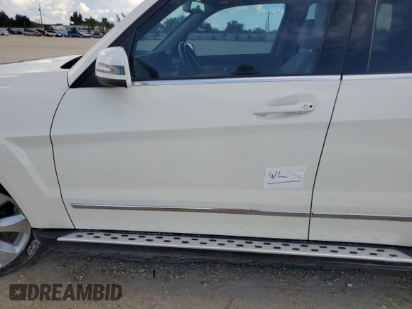 2010 Mercedes-Benz GLK 350 with VIN WDCGG8HBXAF256959, listed as a Copart auction lot 73790734 with 13,072 mi miles and Salvage Title. Bid and sale history available at DreamBid. Image 13.