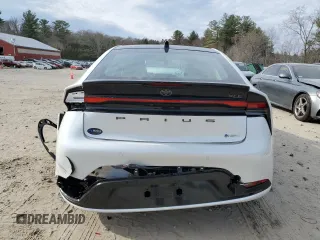 2024 Toyota Prius LE z VIN JTDADABU2R3020924, wystawiony jako Copart lot #53965455 z przebiegiem 3 240 mil mil oraz Szkoda całkowita • Salvage title. Historia ofert i sprzedaży dostępna na DreamBid. Obrazek 6.