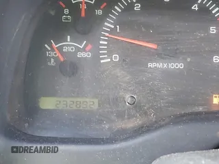 1998 Dodge Dakota SLT with VIN 1B7GG22Y1WS519712, listed as a IAAI auction lot 41913541 with 232,892 mi miles. Bid and sale history available at carsss.com. Image 16.