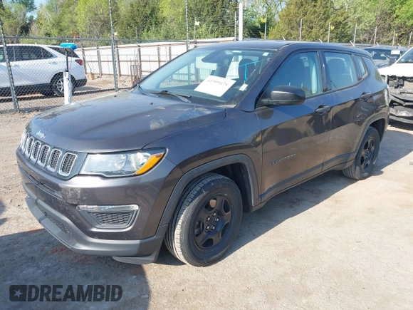 2020 Jeep Compass Sport z VIN 3C4NJCAB9LT220023, wystawiony jako IAAI lot #41999428 z przebiegiem 83 374 mil mil oraz . Historia ofert i sprzedaży dostępna na DreamBid. Obrazek 2.