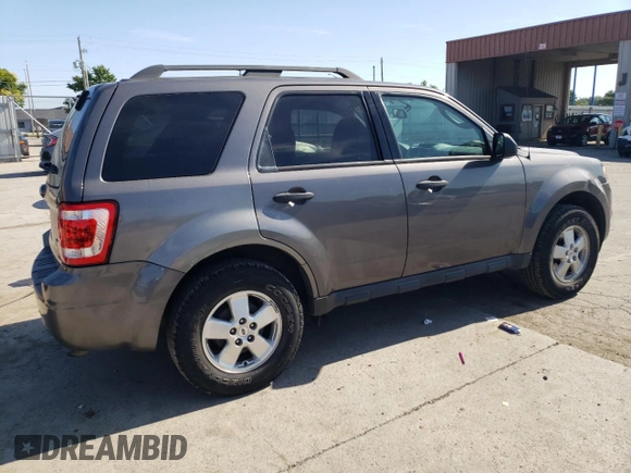 2012 Ford Escape XLT с VIN 1FMCU9DGXCKB64552, выставлен на аукционе Copart как лот 67058514 с пробегом 106 523 миль миль и На запчасти • Non repairable. История ставок и продаж доступна на DreamBid. Изображение 3.