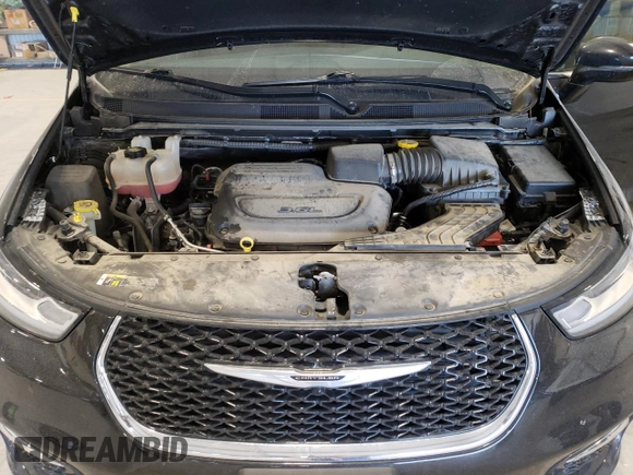 2021 Chrysler Pacifica Touring L with VIN 2C4RC3BG4MR573571, listed as a Copart auction lot 89388215 with 50,969 mi miles and Salvage title. Bid and sale history available at DreamBid. Image 12.