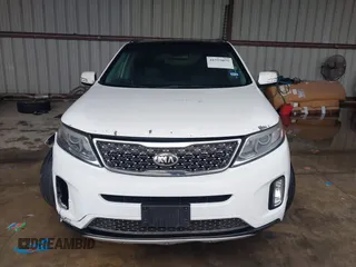 2014 Kia Sorento SX Limited with VIN 5XYKWDA70EG547281, listed as a IAAI auction lot 41555075 with 156,296 mi miles. Bid and sale history available at carsss.com. Image 13.