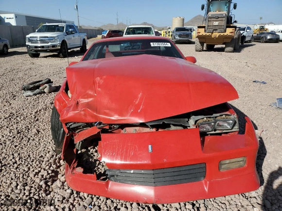 1992 Chevrolet Camaro RS with VIN 1G1FP23EXNL131587, listed as a Copart auction lot 81303564 with 152,997 mi miles and Salvage Title. Bid and sale history available at carsss.com. Image 5.