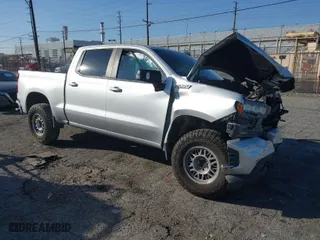 2019 Chevrolet Silverado 1500 RST with VIN 3GCUYEED7KG278461, listed as a IAAI auction lot 41619850 with 93,393 mi miles. Bid and sale history available at carsss.com. Image 1.