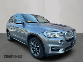 2018 BMW X5 xDrive40e iPerformance with VIN 5UXKT0C54J0V98956, listed as a Copart auction lot 49543305 with 121,603 mi miles and Clean Title. Bid and sale history available at carsss.com. Image 1.