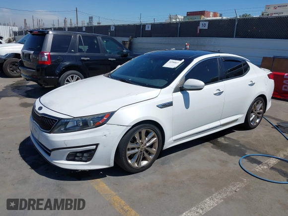 2015 Kia Optima SX Turbo with VIN 5XXGR4A63FG470724, listed as a IAAI auction lot 42006500 with 188,422 mi miles. Bid and sale history available at carsss.com. Image 18.