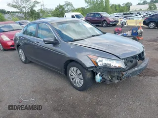 2011 Honda Accord LX z VIN 1HGCP2F33BA100775, wystawiony jako IAAI lot #42859761 z przebiegiem 141 448 mil mil oraz . Historia ofert i sprzedaży dostępna na DreamBid. Obrazek 1.