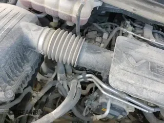 2025 Ram 1500 Tradesman z VIN 1C6RRFCG2SN599733, wystawiony jako Copart lot #59504675 z przebiegiem 27 748 mil mil oraz Szkoda całkowita • Salvage title. Historia ofert i sprzedaży dostępna na DreamBid. Obrazek 15.