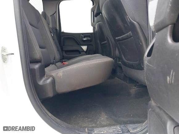 2015 Chevrolet Silverado 1500 LT with VIN 1GCVKREC7FZ421032, listed as a IAAI auction lot 41520494 with 184,880 mi miles. Bid and sale history available at carsss.com. Image 8.