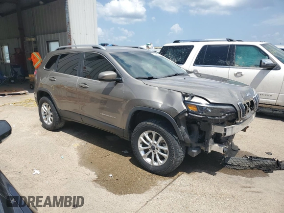 2019 Jeep Cherokee Latitude with VIN 1C4PJMCX4KD107222, listed as a Copart auction lot 61497275 with 156,805 mi miles and Salvage title. Bid and sale history available at DreamBid. Image 4.