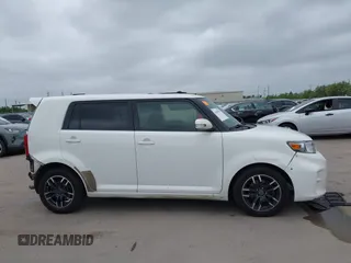2013 Scion xB with VIN JTLZE4FE4DJ036152, listed as a IAAI auction lot 41959299 with 435,064 mi miles. Bid and sale history available at carsss.com. Image 14.