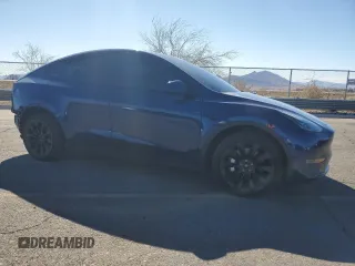 2023 Tesla Model Y Long Range z VIN 7SAYGDEE2PF908622, wystawiony jako Copart lot #47228145 z przebiegiem 10 639 mil mil oraz Szkoda całkowita • Salvage title. Historia ofert i sprzedaży dostępna na DreamBid. Obrazek 4.