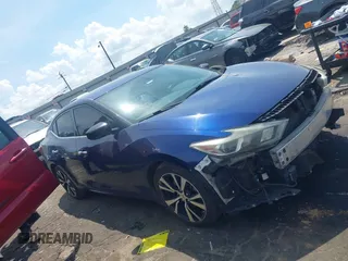 2017 Nissan Maxima SR with VIN 1N4AA6AP9HC451797, listed as a IAAI auction lot 42133562 with 160,549 mi miles and . Bid and sale history available at DreamBid. Image 13.