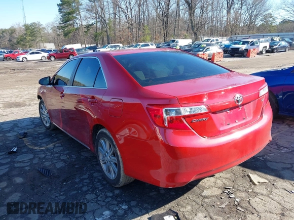 2013 Toyota Camry L with VIN 4T1BF1FKXDU702116, listed as a IAAI auction lot 41757618 with 120,918 mi miles. Bid and sale history available at carsss.com. Image 3.
