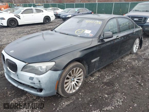 2009 BMW 7 Series 750Li с VIN WBAKB83509CY61759, выставлен на аукционе IAAI как лот 41121376 с пробегом Не указан миль и . История ставок и продаж доступна на DreamBid. Изображение 2.