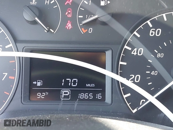 2017 Nissan Sentra SR with VIN 3N1AB7AP5HY351784, listed as a IAAI auction lot 42221505 with 186,516 mi miles and . Bid and sale history available at DreamBid. Image 7.