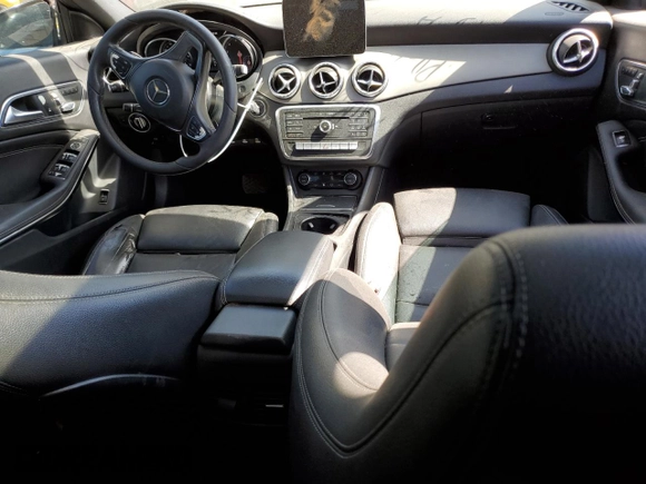 2018 Mercedes-Benz CLA 250 with VIN WDDSJ4EBXJN509885, listed as a Copart auction lot 58088825 with Not provided miles and Salvage title. Bid and sale history available at DreamBid. Image 8.