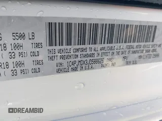 2018 Jeep Cherokee Limited with VIN 1C4PJMDX3JD588626, listed as a IAAI auction lot 41913964 with 80,106 mi miles. Bid and sale history available at carsss.com. Image 9.