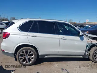 2017 BMW X5 sDrive35i with VIN 5UXKR2C38H0U21801, listed as a IAAI auction lot 41732946 with 195,822 mi miles. Bid and sale history available at carsss.com. Image 14.