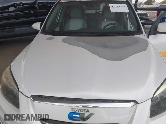 2014 Toyota RAV4 with VIN 2T3YL4DV3EW003050, listed as a IAAI auction lot 41743396 with 63,174 mi miles and . Bid and sale history available at carsss.com. Image 6.