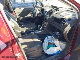 2016 Chevrolet Trax LT with VIN 3GNCJPSB2GL237398, listed as a IAAI auction lot 41293814 with 84,042 mi miles. Bid and sale history available at carsss.com. Image 5.