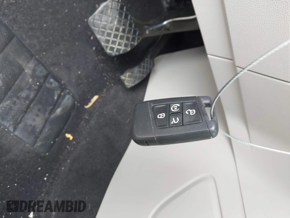 2021 Volkswagen Atlas SEL with VIN 1V2BR2CA9MC576221, listed as a IAAI auction lot 42176520 with 67,272 mi miles and . Bid and sale history available at DreamBid. Image 11.
