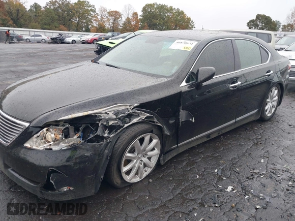 2007 Lexus LS 460 with VIN JTHBL46F175023561, listed as a IAAI auction lot 40870832 with 237,969 mi miles and . Bid and sale history available at DreamBid. Image 18.