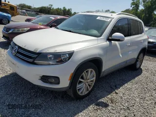 2012 Volkswagen Tiguan SEL with VIN WVGAV7AX1CW565512, listed as a Copart auction lot 54392885 with 152,608 mi miles and Clean Title. Bid and sale history available at DreamBid. Image 1.