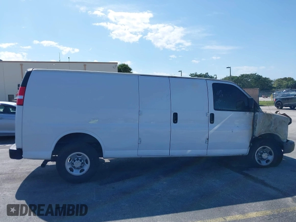 2021 Chevrolet Express Cargo with VIN 1GCWGBFP1M1267945, listed as a IAAI auction lot 38745449 with Not provided miles and . Bid and sale history available at DreamBid. Image 12.