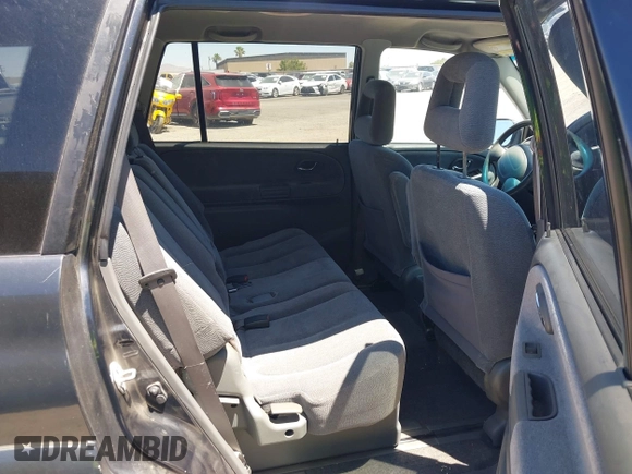 2002 Suzuki XL7 Standard with VIN JS3TX92V124122384, listed as a IAAI auction lot 42709086 with 196,311 mi miles and . Bid and sale history available at DreamBid. Image 8.