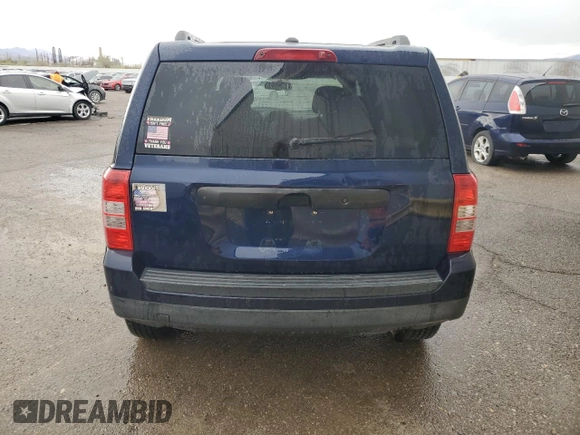 2016 Jeep Patriot Sport z VIN 1C4NJPBA9GD546882, wystawiony jako Copart lot #47746985 z przebiegiem 162 817 mil mil oraz Czysty tytuł • Clean title. Historia ofert i sprzedaży dostępna na DreamBid. Obrazek 6.