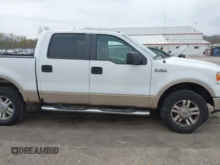 2008 Ford F-150 XLT with VIN 1FTPW14V28FA72092, listed as a IAAI auction lot 42038639 with 211,839 mi miles. Bid and sale history available at carsss.com. Image 14.