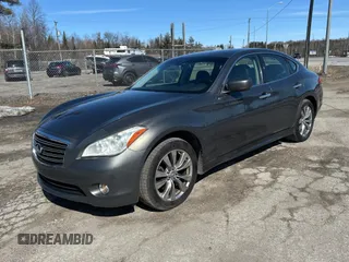 2013 Infiniti M with VIN JN1BY1AR0DM600071, listed as a Copart auction lot 51020965 with 225,322 mi miles and Clean title. Bid and sale history available at DreamBid. Image 2.