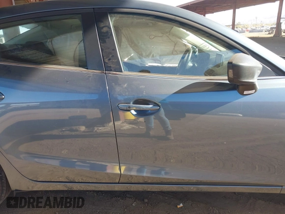 2014 Mazda 3 i Grand Touring with VIN JM1BM1W76E1173191, listed as a IAAI auction lot 41158533 with 120,444 mi miles and . Bid and sale history available at DreamBid. Image 14.