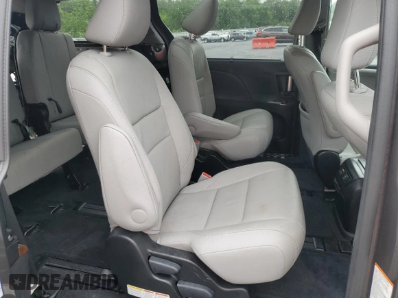 2016 Toyota Sienna Limited with VIN 5TDDK3DC8GS130925, listed as a Copart auction lot 60163985 with 157,507 mi miles and Salvage title. Bid and sale history available at DreamBid. Image 11.