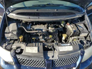 2003 Dodge Caravan Sport with VIN 2D4GP44R83R300621, listed as a Copart auction lot 82838414 with 215,871 mi miles and Salvage Title. Bid and sale history available at carsss.com. Image 12.