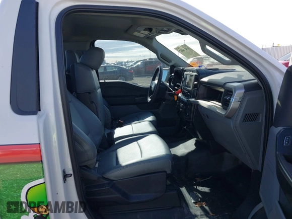 2022 Ford F-150 XL with VIN 1FTMF1CB7NKE00166, listed as a IAAI auction lot 41420402 with 65,941 mi miles. Bid and sale history available at carsss.com. Image 5.