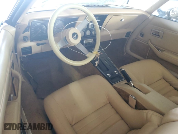 1979 Chevrolet Corvette with VIN 1Z87895447942, listed as a Copart auction lot 45036875 with 29,072 mi miles and Salvage title. Bid and sale history available at DreamBid. Image 8.