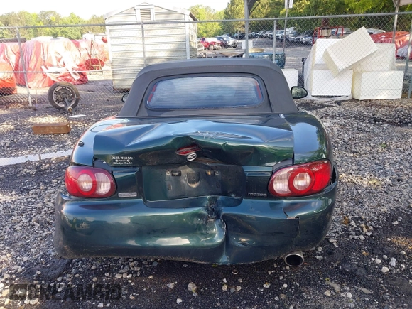 2001 Mazda MX-5 Miata with VIN JM1NB353010203783, listed as a IAAI auction lot 42255348 with 139,080 mi miles and . Bid and sale history available at DreamBid. Image 16.
