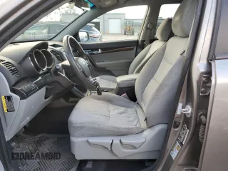 2013 Kia Sorento LX with VIN 5XYKT4A27DG369154, listed as a Copart auction lot 41340805 with 201,305 mi miles and Clean Title. Bid and sale history available at carsss.com. Image 7.