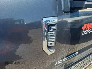 2019 Ford F-250 XL с VIN 1FT7W2BT5KEC22832, выставлен на аукционе IAAI как лот 42740580 с пробегом 150 547 миль миль и . История ставок и продаж доступна на DreamBid. Изображение 14.
