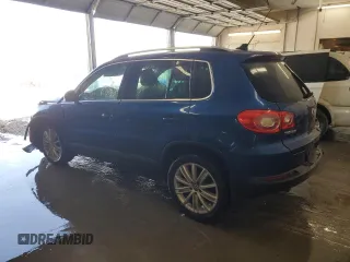 2010 Volkswagen Tiguan Wolfsburg Edition с VIN WVGAV7AX8AW002308, выставлен на аукционе Copart как лот 55939675 с пробегом 120 057 миль миль и Списание • Salvage title. История ставок и продаж доступна на DreamBid. Изображение 2.