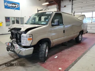 2013 Ford Econoline Cargo Commercial z VIN 1FTSS3EL5DDA33484, wystawiony jako Copart lot #57722635 z przebiegiem 297 943 mil mil oraz Szkoda całkowita • Salvage title. Historia ofert i sprzedaży dostępna na DreamBid. Obrazek 1.
