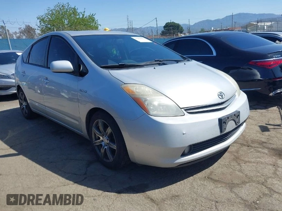 2008 Toyota Prius with VIN JTDKB20U687786214, listed as a IAAI auction lot 41969683 with 403,350 mi miles and . Bid and sale history available at carsss.com. Image 1.