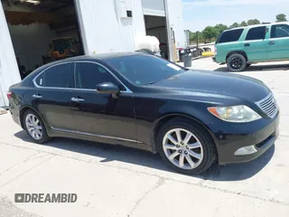 2007 Lexus LS 460 z VIN JTHBL46F375025263, wystawiony jako IAAI lot #42372108 z przebiegiem 172 558 mil mil oraz . Historia ofert i sprzedaży dostępna na DreamBid. Obrazek 13.