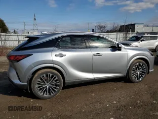2024 Lexus RX 350h z VIN 2T2BBMCA7RC043618, wystawiony jako Copart lot #49391695 z przebiegiem 1 291 mil mil oraz Czysty tytuł • Clean title. Historia ofert i sprzedaży dostępna na DreamBid. Obrazek 3.