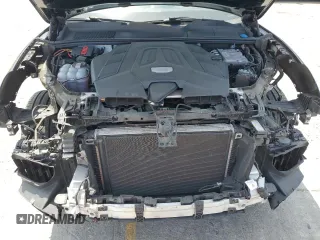 2019 Porsche Cayenne with VIN WP1AA2AY9KDA05256, listed as a Copart auction lot 61611175 with 64,148 mi miles and Salvage title. Bid and sale history available at DreamBid. Image 12.