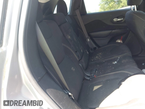 2016 Jeep Cherokee Altitude with VIN 1C4PJMCBXGW183284, listed as a IAAI auction lot 42346167 with 144,493 mi miles and . Bid and sale history available at DreamBid. Image 8.