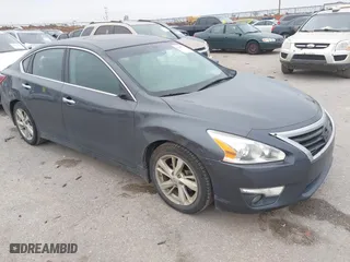 2013 Nissan Altima 2.5 SL with VIN 1N4AL3AP0DC201867, listed as a IAAI auction lot 41485740 with 100,173 mi miles. Bid and sale history available at carsss.com. Image 1.